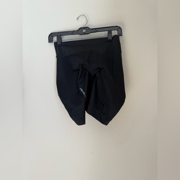NWT Pearl Izumi Escape Quest Shorts Black Stretch Padded Athletic, Medium - Picture 1 of 4